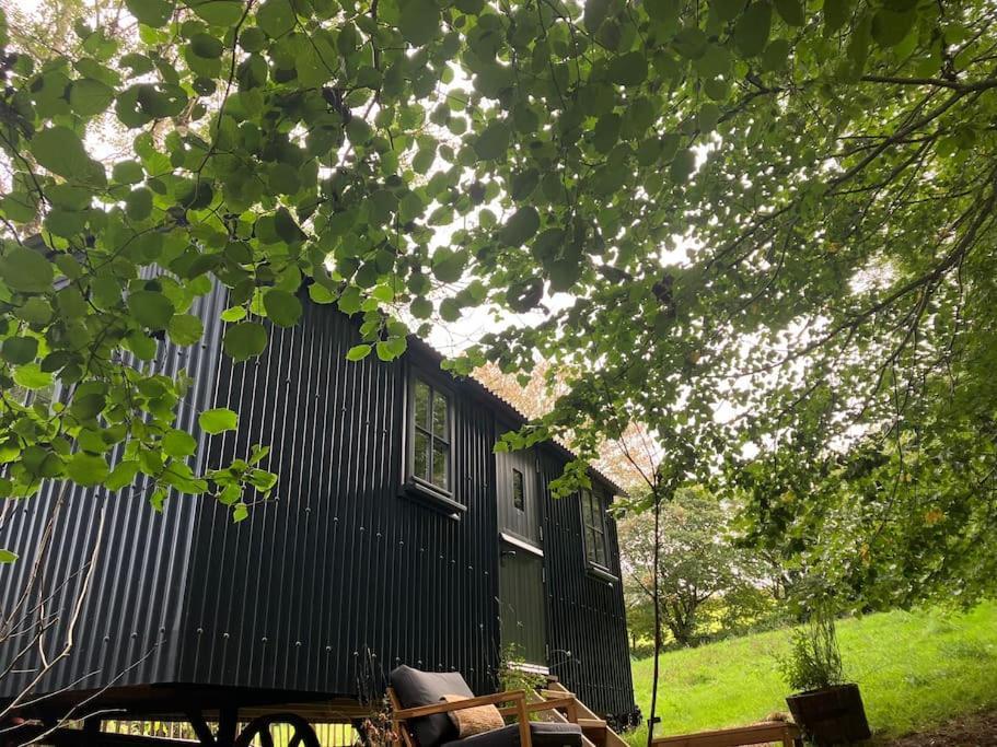 Cornwall Woodland Shepherd'S Hut Deirdres Hut โบดมิน ภายนอก รูปภาพ